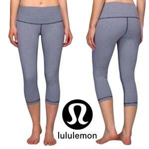 Lululemon Gingham Wunder Under Navy & White Cropped Leggings